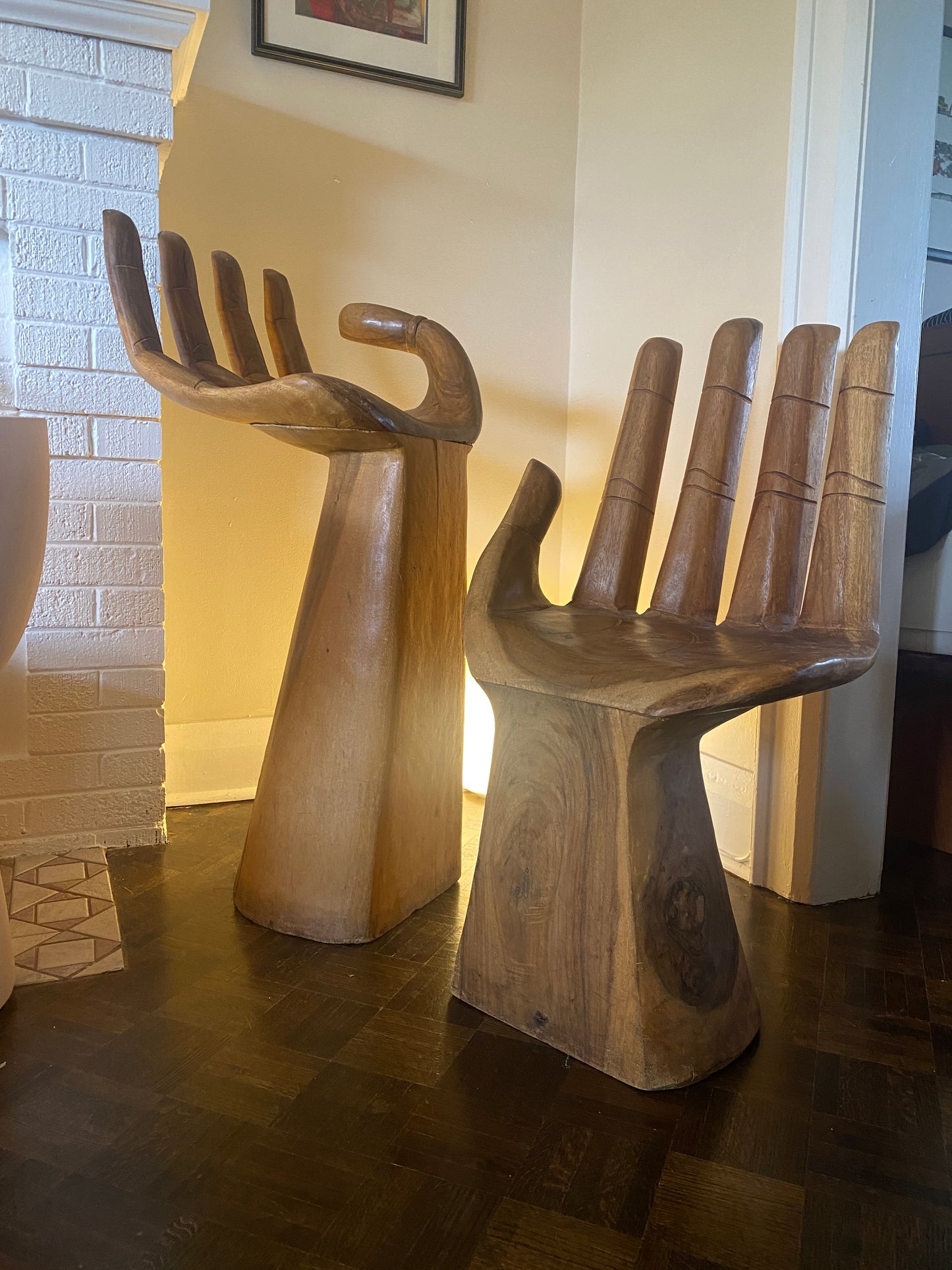 1980s Wooden Hand Sculpture Chair