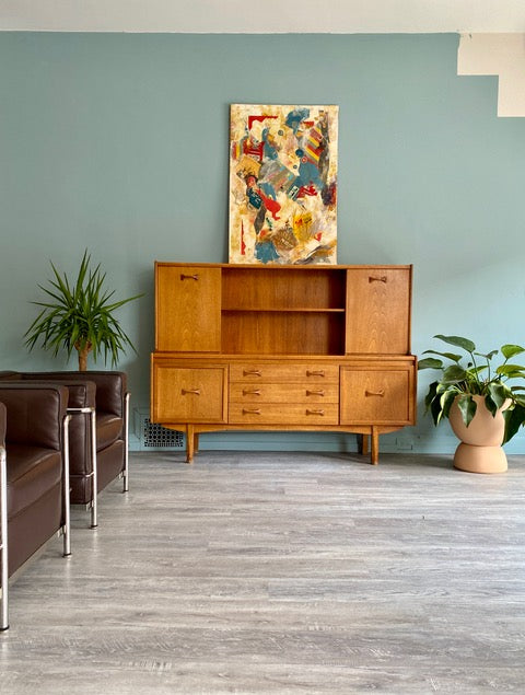 1970s Vintage Oak Wall Unit