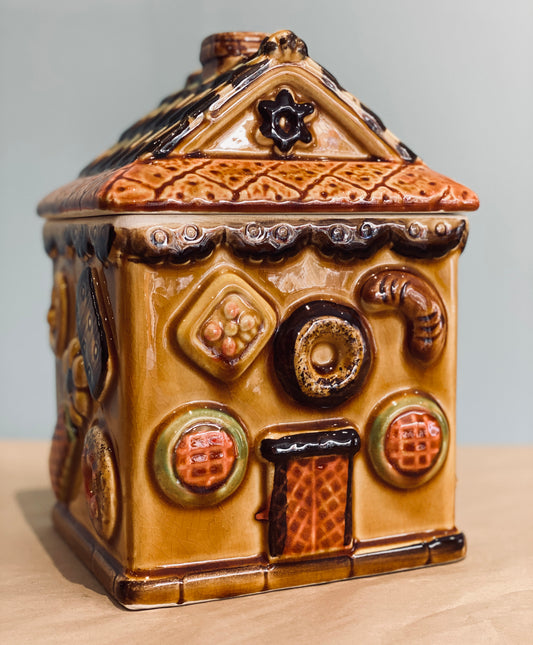 Vintage Gingerbread House Cookie Jar